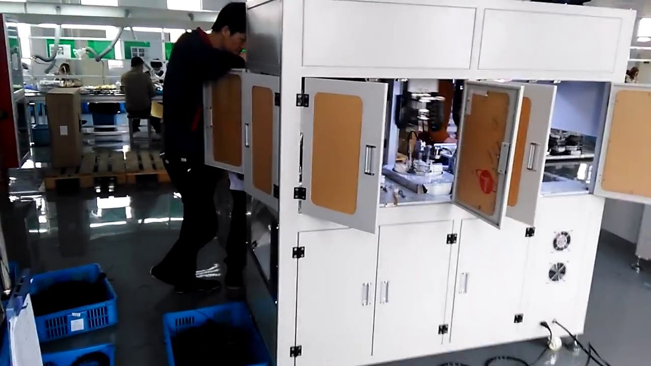 Máquina automática de corte, bobinado y atado tipo círculo y 8 WPM 80DM001