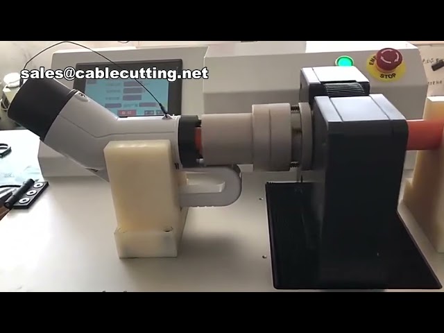 Máquina Automática de Apriete de Tuercas para Conectores en Energías Renovables | Tuerca Rápida