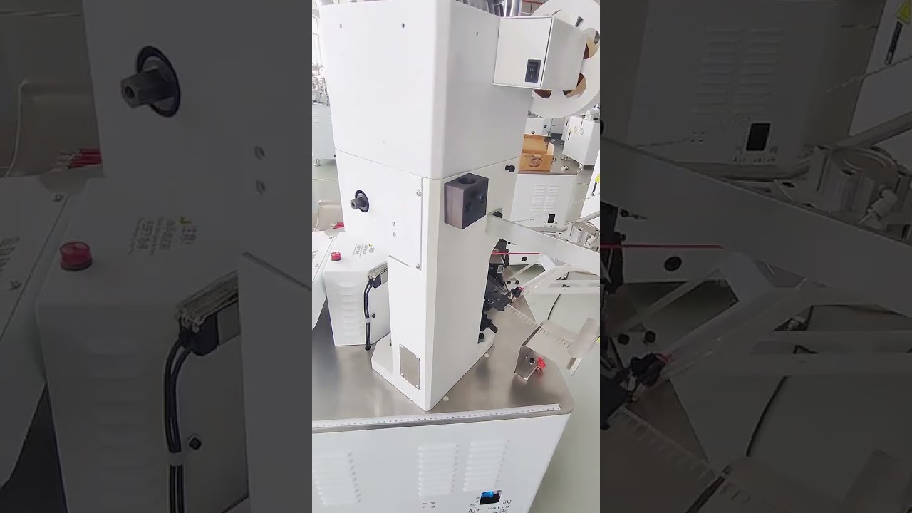 Máquina de Terminales de Doble Cabezal para Procesamiento Paralelo de Cables de Altavoz con Terminales de Diferente Tamaño