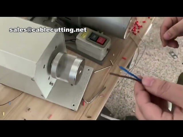 Máquina Rotativa de Cuchilla para Pelar y Retorcer Cables Coaxiales Multinúcleo (Chaquetas y Alambres Internos)