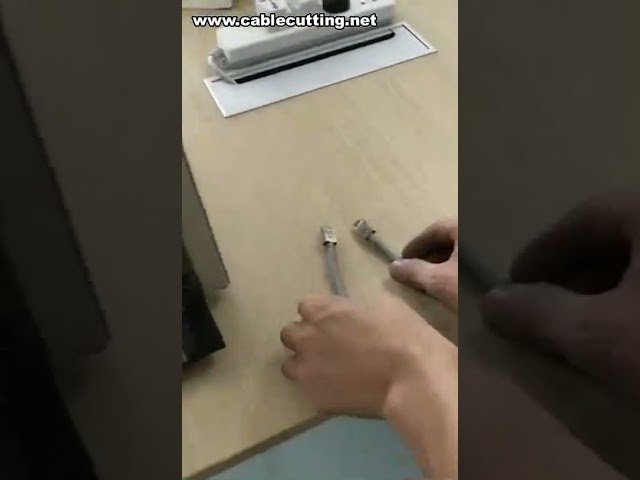 Máquina Crimpadora de Conectores RJ45: Rápida y Confiable para Redes