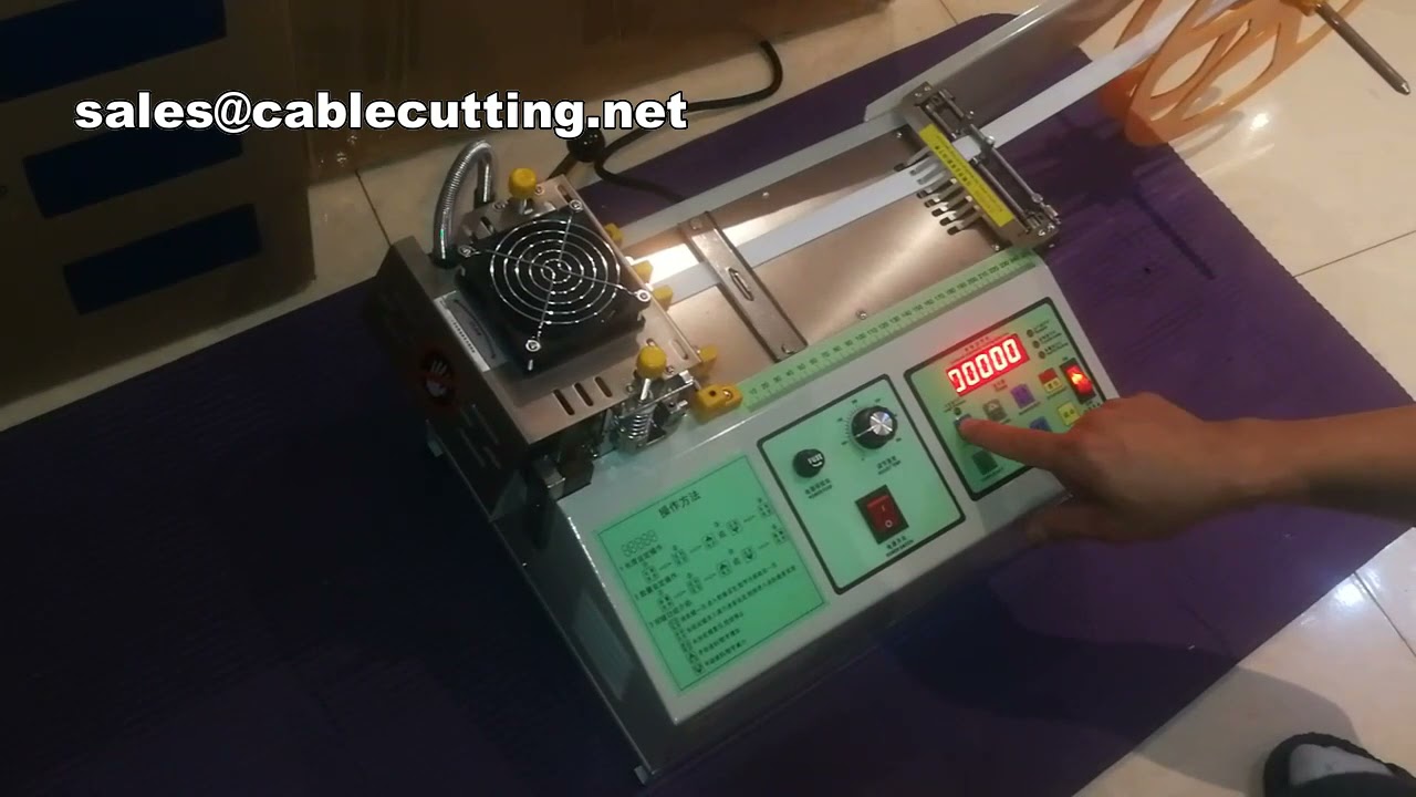 Método de operación de máquina para cinta de tela con cremallera y cortadora de cintas elásticas
