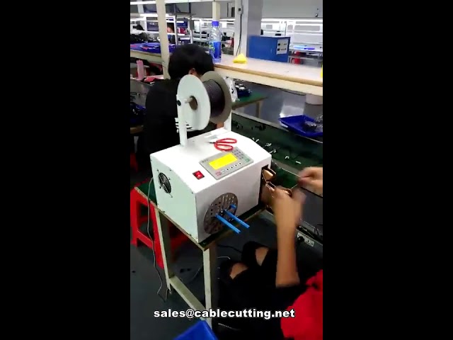 Máquina enrolladora y atadora de cables para alimentación AC/DC y auriculares