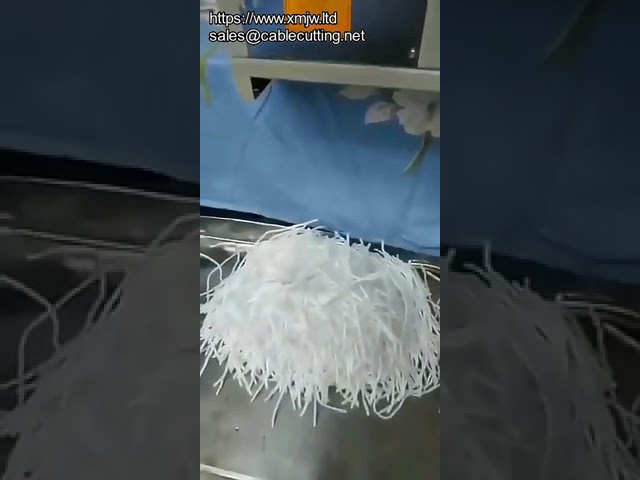 Máquina de Corte por Computadora para Mascarillas de PVC y Tela No Tejida Meltblown - Fabricantes