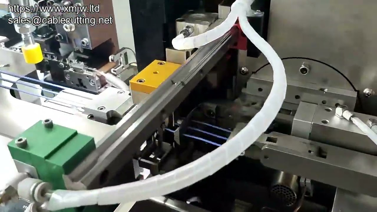 Máquina Automática para Inserción de Carcasas, Crimpado de Terminales y Estañado de Cables