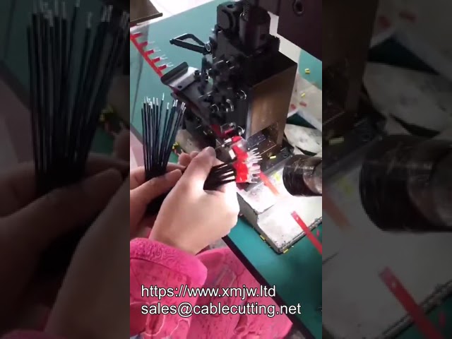 Moldes de crimpado de terminales y matrices de aplicador | Precisión industrial