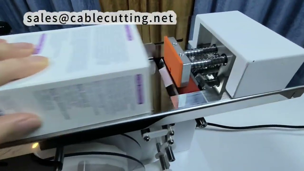 Máquina Etiquetadora de Ángulo Recto para Cajas: Aumenta la Eficiencia en Embalaje