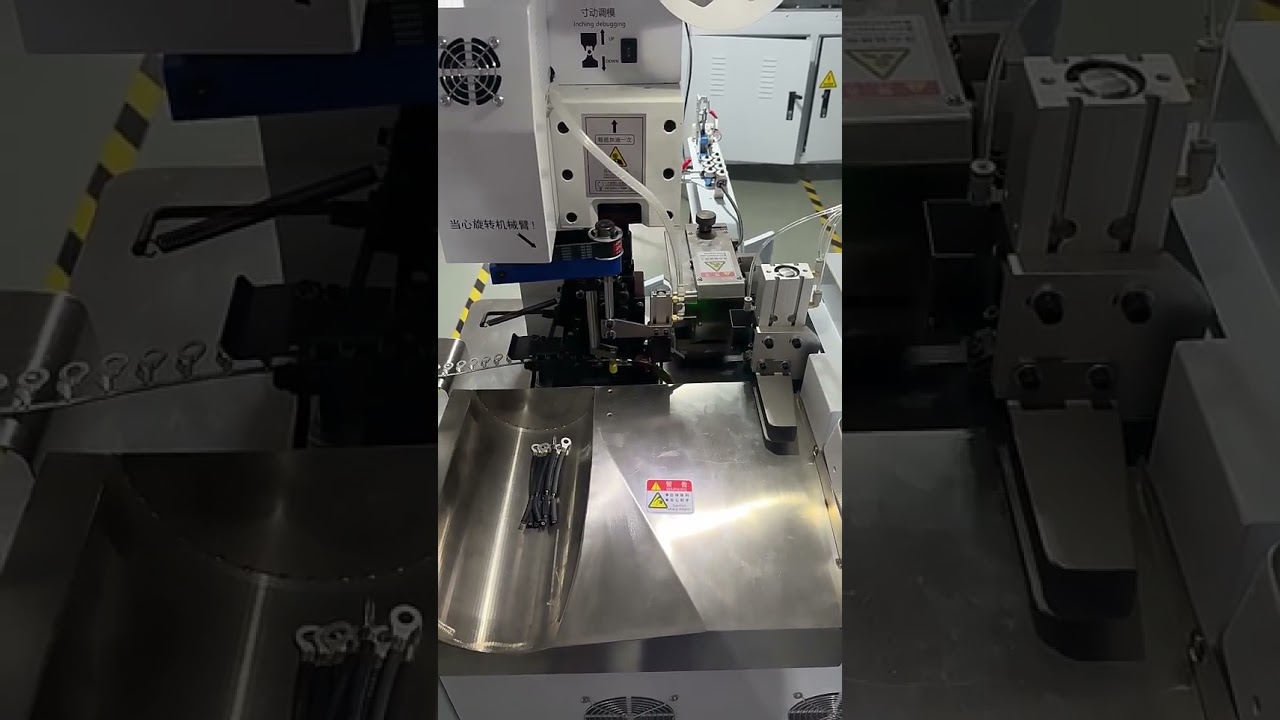 Máquina Automática Multifuncional de Crimpado y Pelado de Terminales para Cable Único