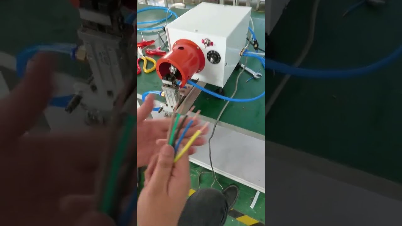 Máquina Peladora y Trenzadora de Cables en Funcionamiento | Equipo Real de Fábrica #fábrica #maquinaria #herramientas