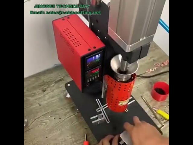 Small Desktop Vertical Injection Molding Machine for USB Charger Plugs