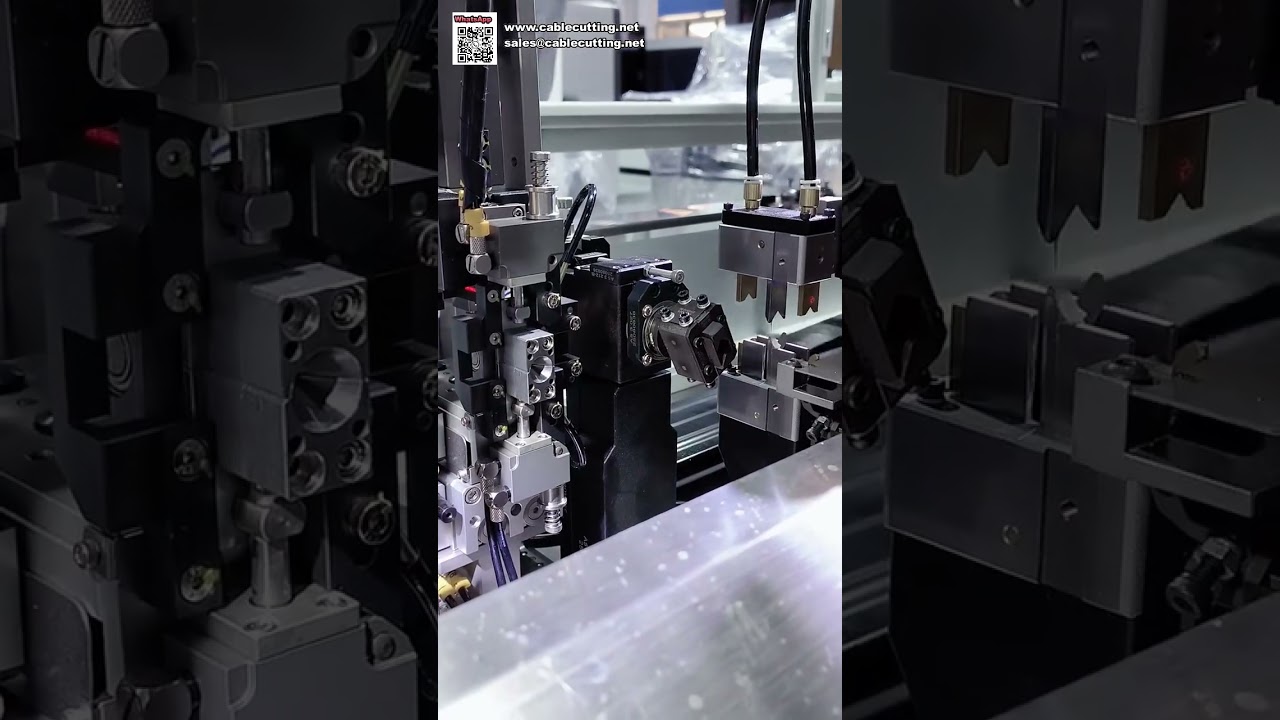 Máquina Automática de Inserción de Sellos Impermeables y Crimpado de Terminales para Arneses de Cableado