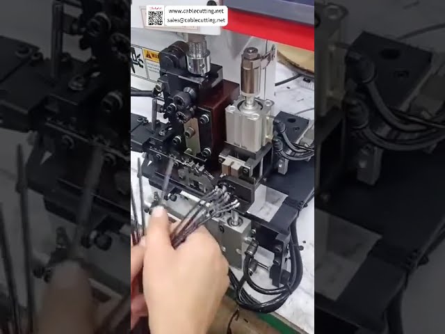 Máquina 2468 de Pelado y Crimpado de Cables Paralelos - Herramienta de Alto Rendimiento para Procesamiento de Arneses