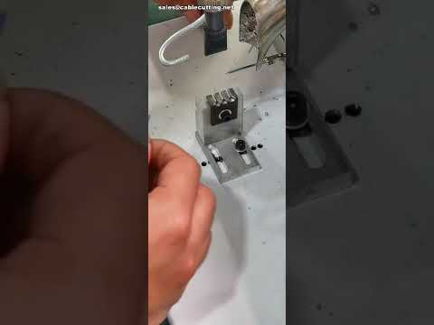 Máquina de Soldar Semiautomática: Soldadura Inversa en Acción #máquina #fábrica