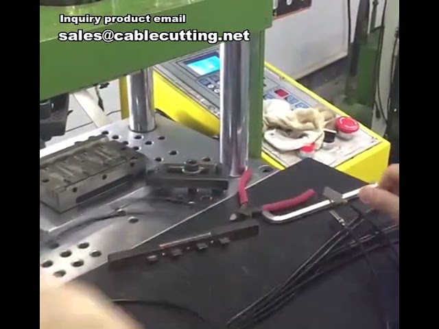 Máquinas de Inyección para Conectores, Moldeo por Inyección y Cabezas de Manzana | Equipos Industriales