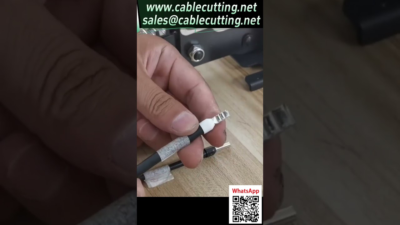 Máquina de crimpado neumática: demostración eficiente de terminales tubulares
